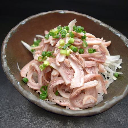 店内仕込みの酢もつ