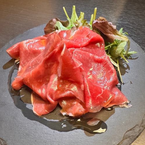 待望のラムの生ハム登場！マトンロース刺しもあります！