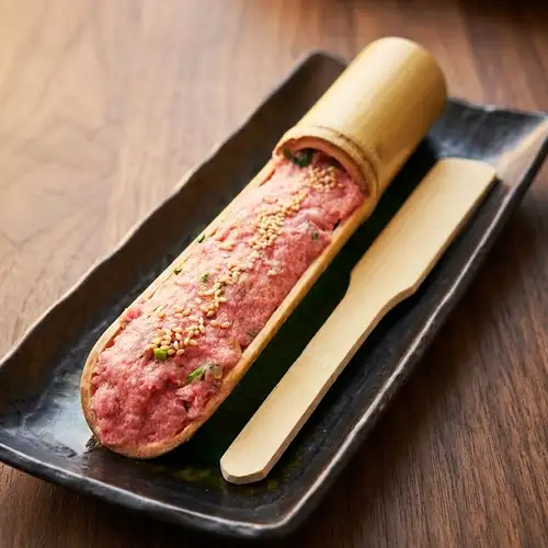 羊肉店の100%ラム肉生つみれ