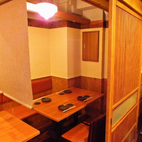 Table seats that even a small number of people can enjoy.The warm wood grain interior creates a fun time.Recommended for girls-only gatherings and gourmet parties.If you are looking for an izakaya in Funabashi, please feel free to contact us!