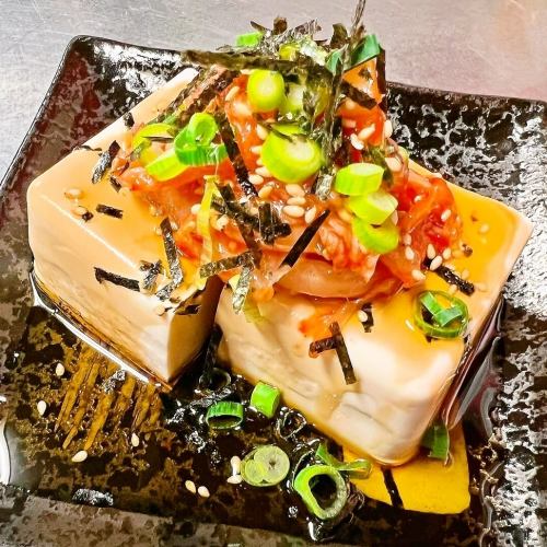 枝豆・トマトスライス・おつまみキャベツ・おつまみキュウリ・冷奴・キムチやっこ 各