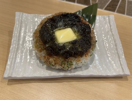 大きい焼きおにぎり 海苔バターしょうゆ