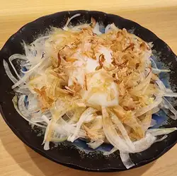 玉ねぎスライス温玉のせ