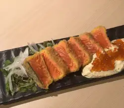 サーモンレアカツ