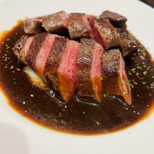 数量限定！牛タンステーキ　デミグラスソースがけ