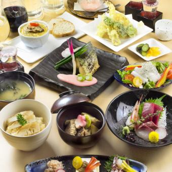 ★宴會！◆玉手箱套餐<共8道菜> | 5,000日圓（含稅）+2小時無限暢飲