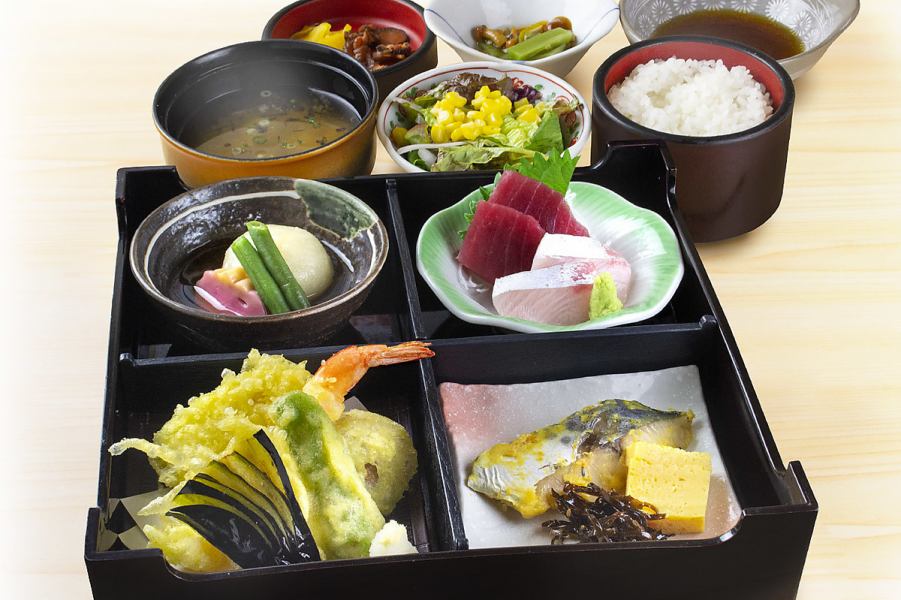 Specialty lunch [Ryugu Japanese Zen] 1,540 yen (tax included)