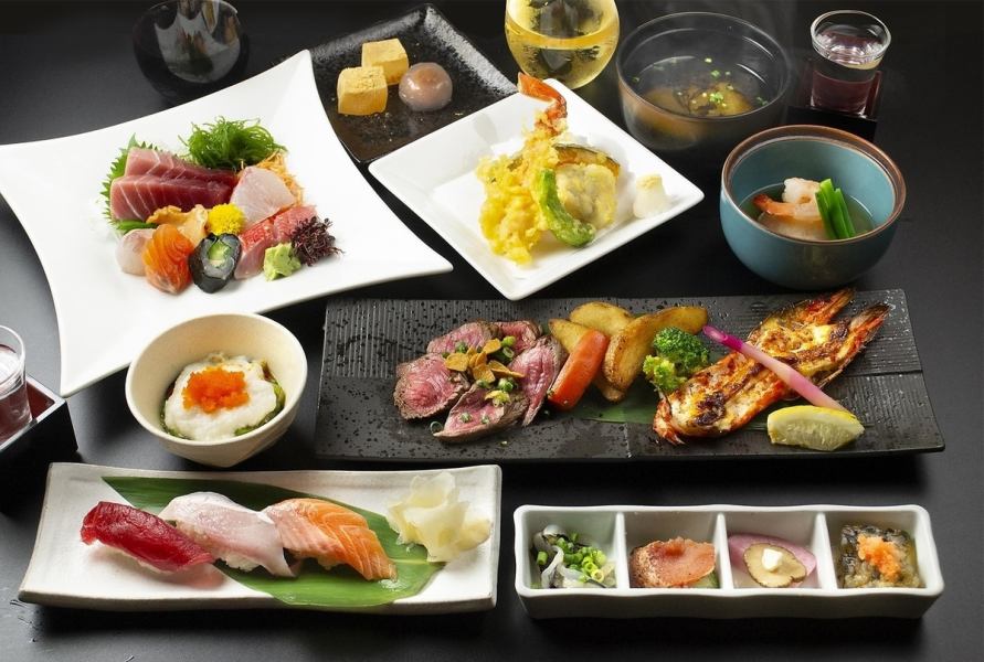 ★宴会コース  ◆2時間飲み放題つき4,500円(税込)~ご用意しております。