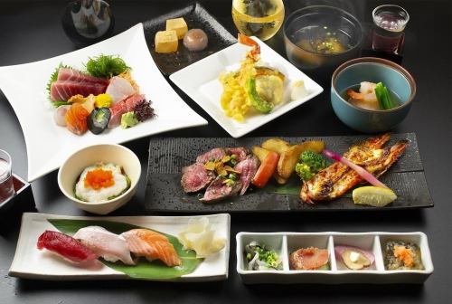 ★宴会コース  ◆2時間飲み放題つき4,500円(税込)~ご用意しております。