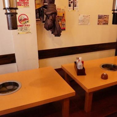 We also have a spacious tatami room in the calm shop ♪