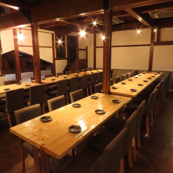 【15名～最大45名可】2階席は貸切利用可能！！お気軽にご相談下さい！ドン・キホーテ真裏、天神駅から徒歩圏内、大名エリアからすぐの好立地！遅くまで開いているので2次会団体利用にも◎※50名様前後もご相談ください！