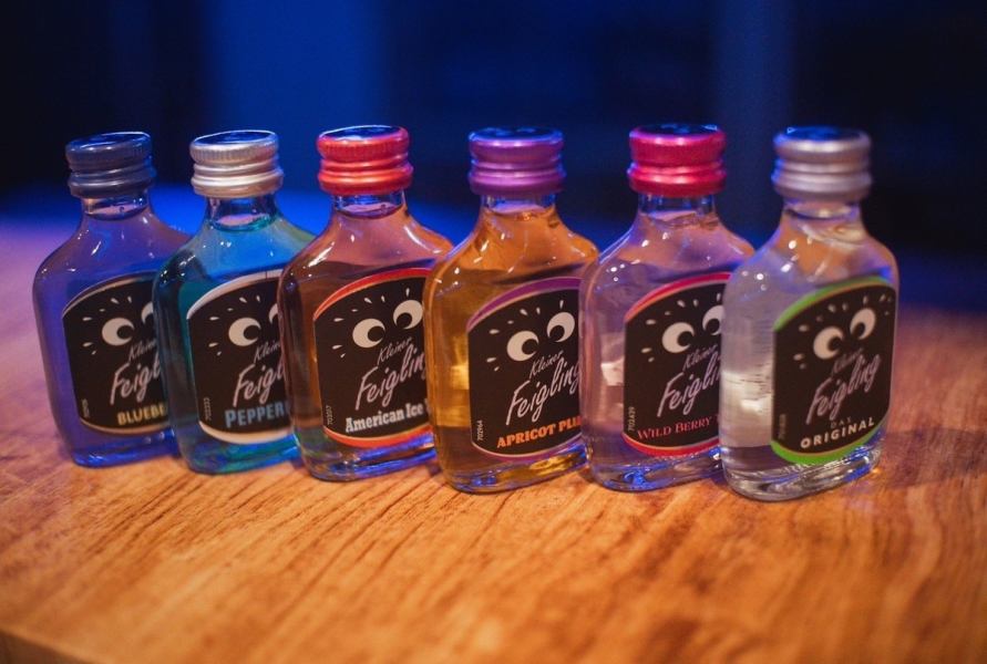 心地よい雰囲気が漂う洗練されたバー。当店自慢のお酒が豊富にございます。