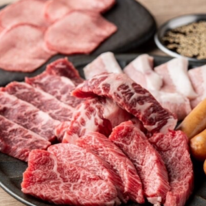 Family set for 3-4 people. Better value than individual items.