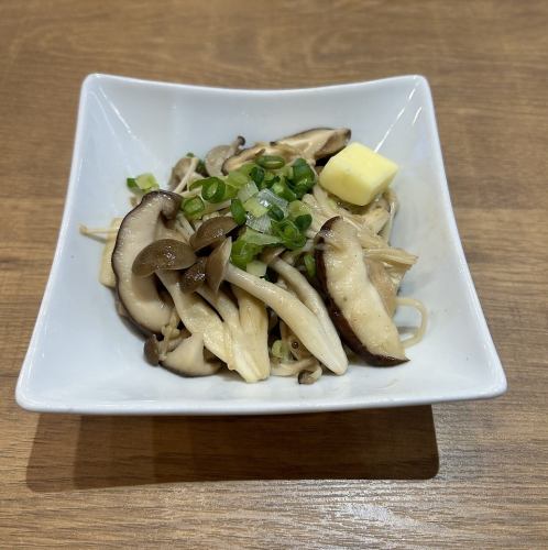 きのこのバターしょうゆ