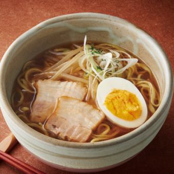 魚介だし醤油ラーメン/味噌ラーメン