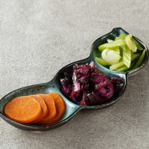 お新香盛り合わせ