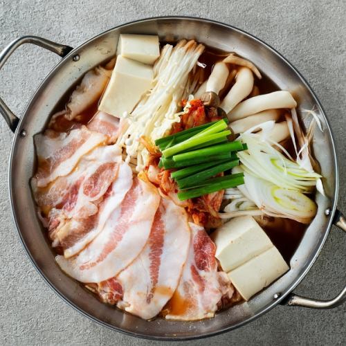 旨辛豚キムチ鍋 1人前