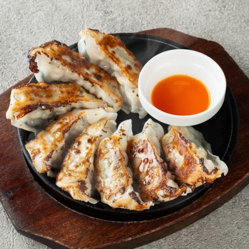 鉄板餃子