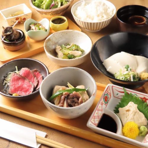 ランチメニューも充実◎