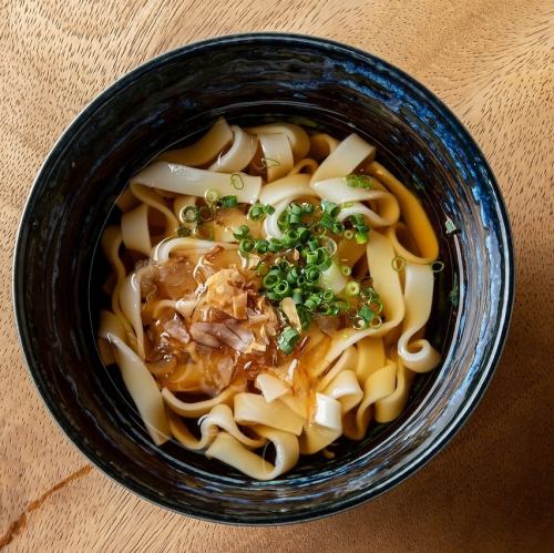 出汁きしめん（温・冷）