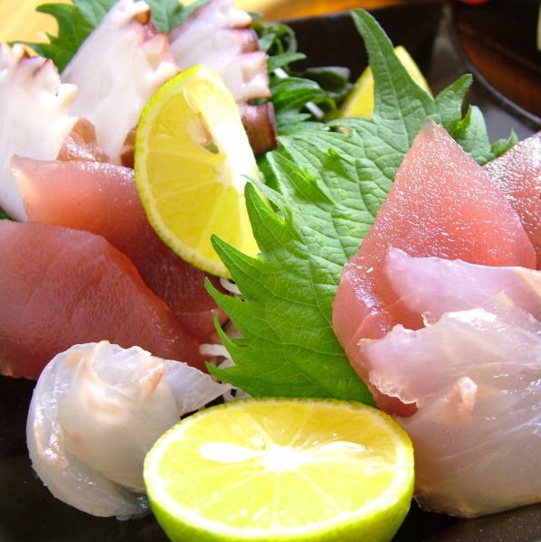 Assorted sashimi * 3 servings