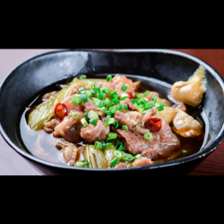 牛すじ煮込み