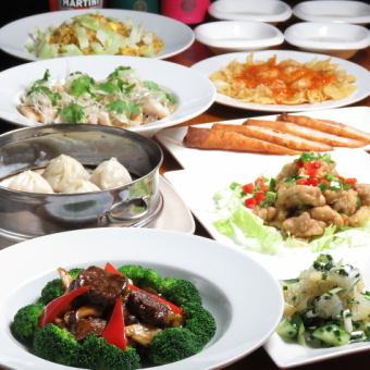 【迎送會套餐】共有8道菜，包括我們最受歡迎的四川辣麻婆豆腐和我們最受歡迎的海鮮春捲，3,700日元