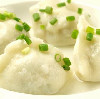 4 chewy dumplings