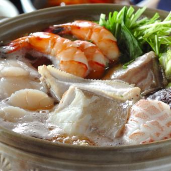 年末聚會【和菓海鮮壽喜燒套餐】(11月25日~12月30日)<共6道菜> 10,000日元 / 僅限餐點8,200日元