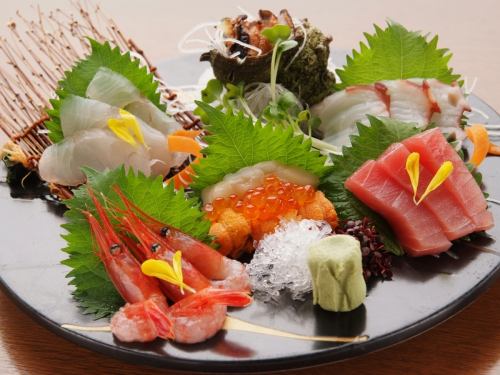 [Direct shipment from the market! Fresh every day] 7 sashimi