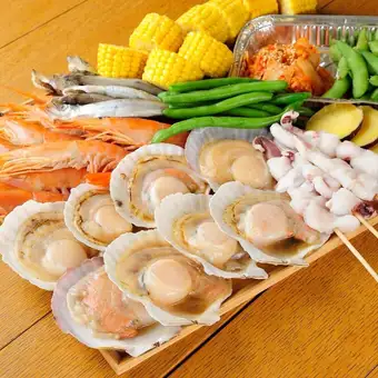 【宴会に最適】2時間飲み放題＆カラオケ歌い放題付き！浜焼きプレート