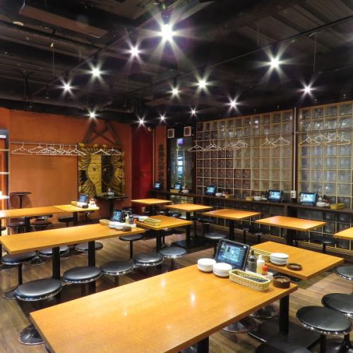 オシャレなカウンター席！