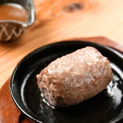 100% coarsely ground beef burger