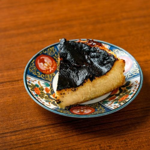 戈贡佐拉巴斯克芝士蛋糕
