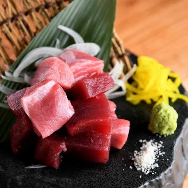 【名物】　生本鮪のブツ