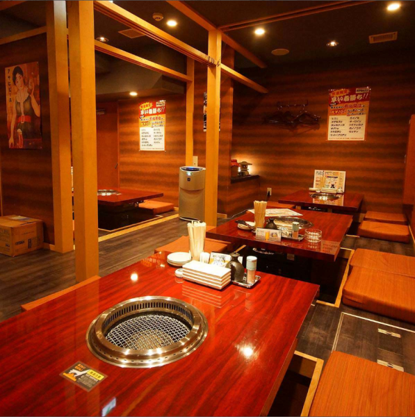 We prepare table seats that can be used from 1 person up to 25 people ♪ It is recommended to use with colleagues and friends on the way home from work, as well as family use! Reservation is recommended ♪
