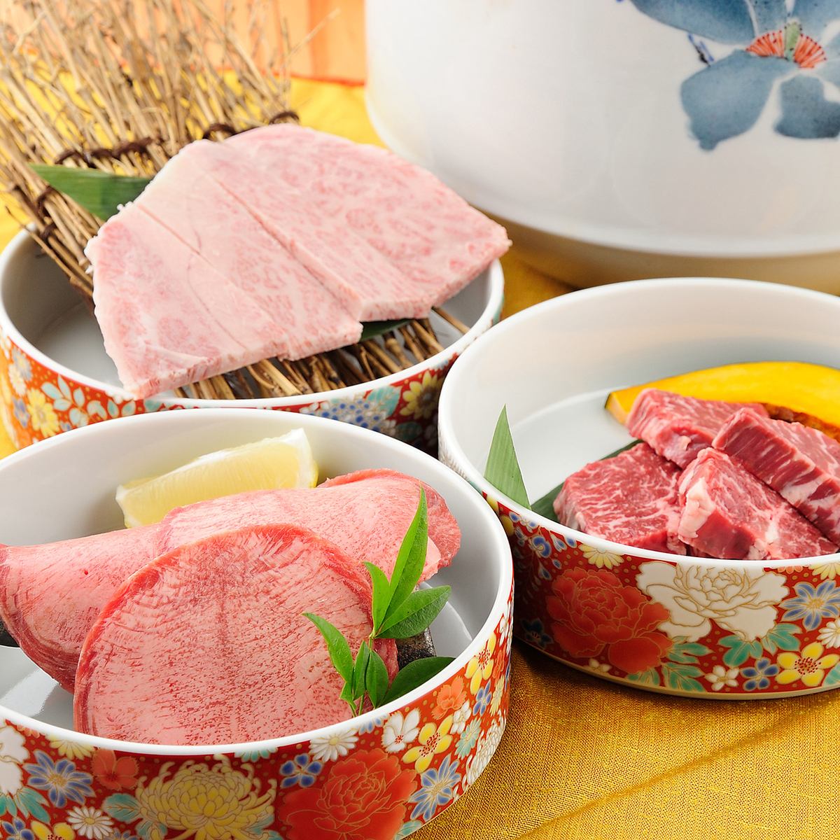 能登牛やのどぐろ、カニを贅沢に使った石川郷土料理でお出迎え♪