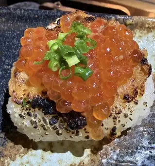 いくら乗せ味噌バター焼きおにぎり