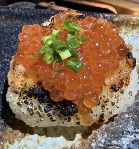 いくら乗せ味噌バター焼きおにぎり