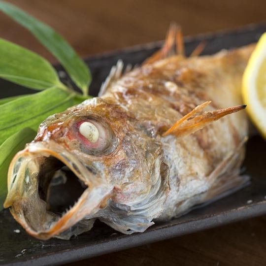 Delicious! [Grilled Black Throat with Salt] A recommended dish that you should try at least once!