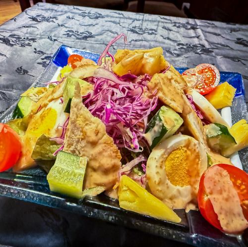 シェフのおすすめサラダ