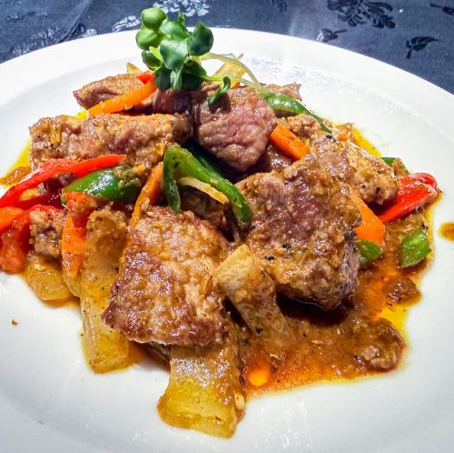 サピ ラダ ヒタム