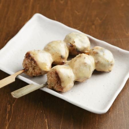 手ごね豚チーズつくね