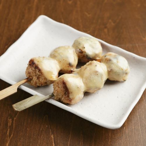 手ごね豚チーズつくね