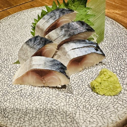 〆サバ刺し