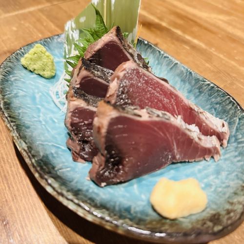 カツオのたたき刺し