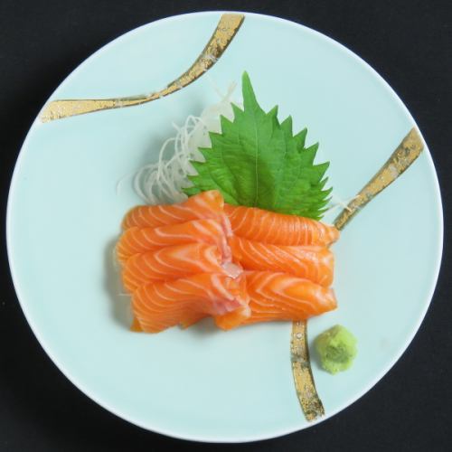 Donald salmon sashimi from Kojohama