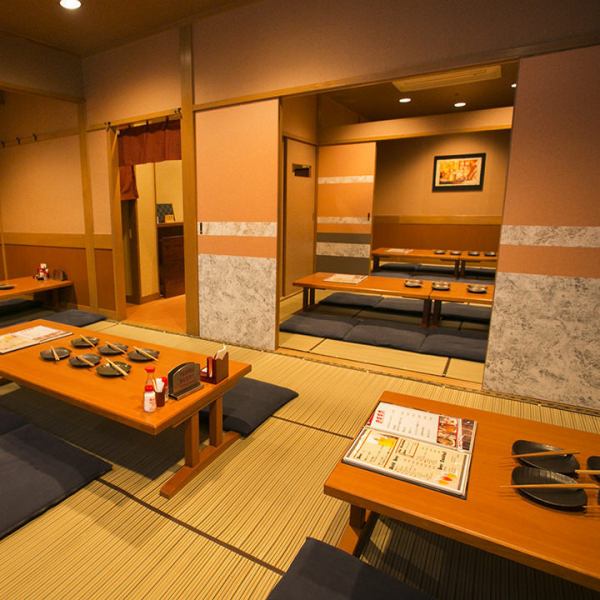 [Up to 50 people can sit in the tatami room] The tatami room where you can take off your shoes and relax can accommodate up to 50 people! It is recommended for welcome parties, farewell parties, company banquets for a large number of people! Please do not hesitate to consult about the contents and banquet time!