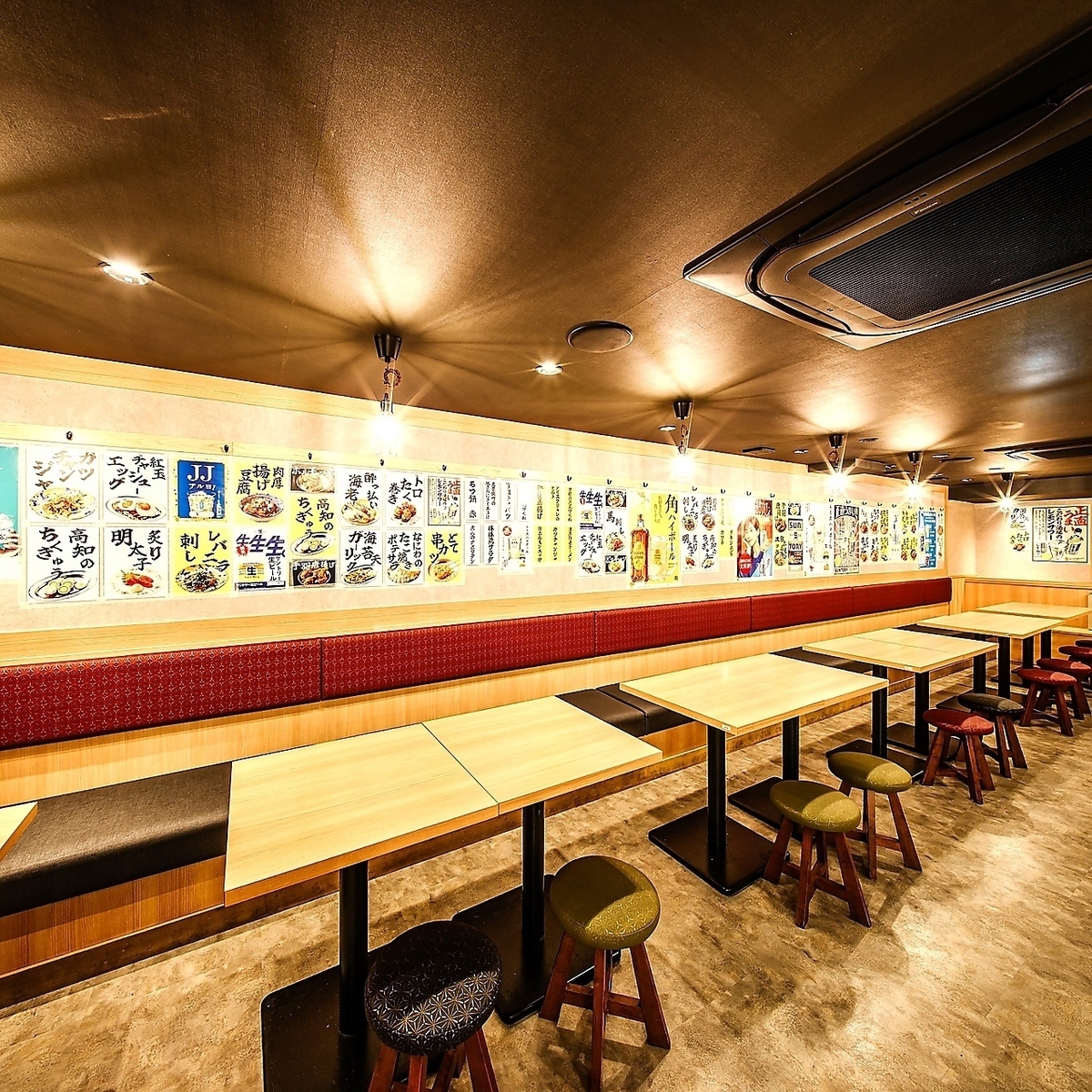 Enjoy hot pot dishes too! Private rooms of various sizes available ◆ 2-hour food and drink plans starting from 2500 yen!