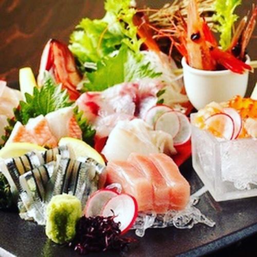 Fresh seasonal sashimi available for 300 yen